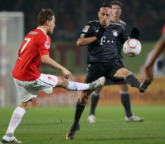 重磅炸弹 重磅炸弹