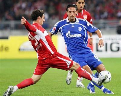 足球的国际 足球的国际